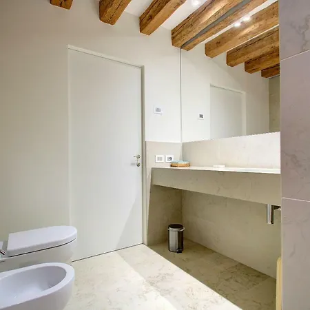 Grandcanal-red Apartment *