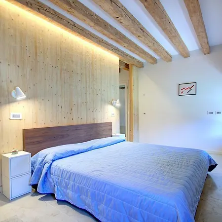 Grandcanal-red * 威尼斯